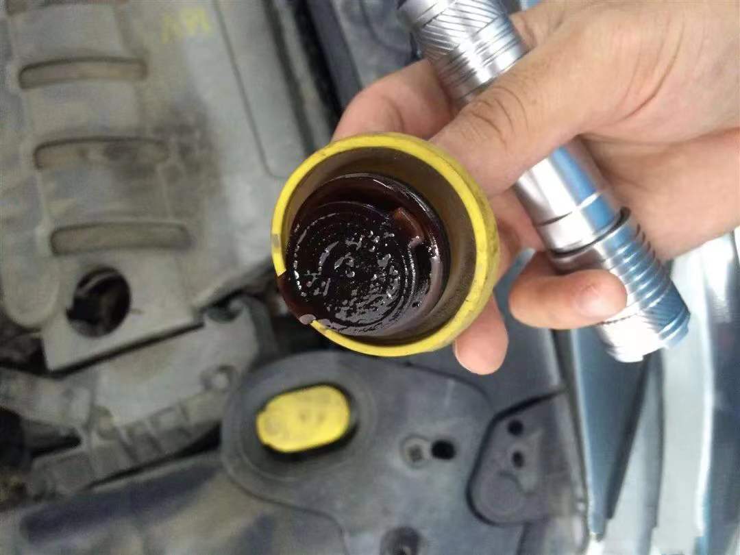 柴機油的級別選錯了，能湊活用么？